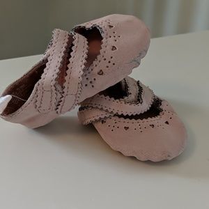 BabyGap girls shoes 0-3 mos